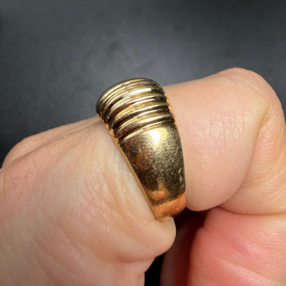 Set of Vintage Gold Tone Statement Ring Lot (7) - Picture 9 of 16